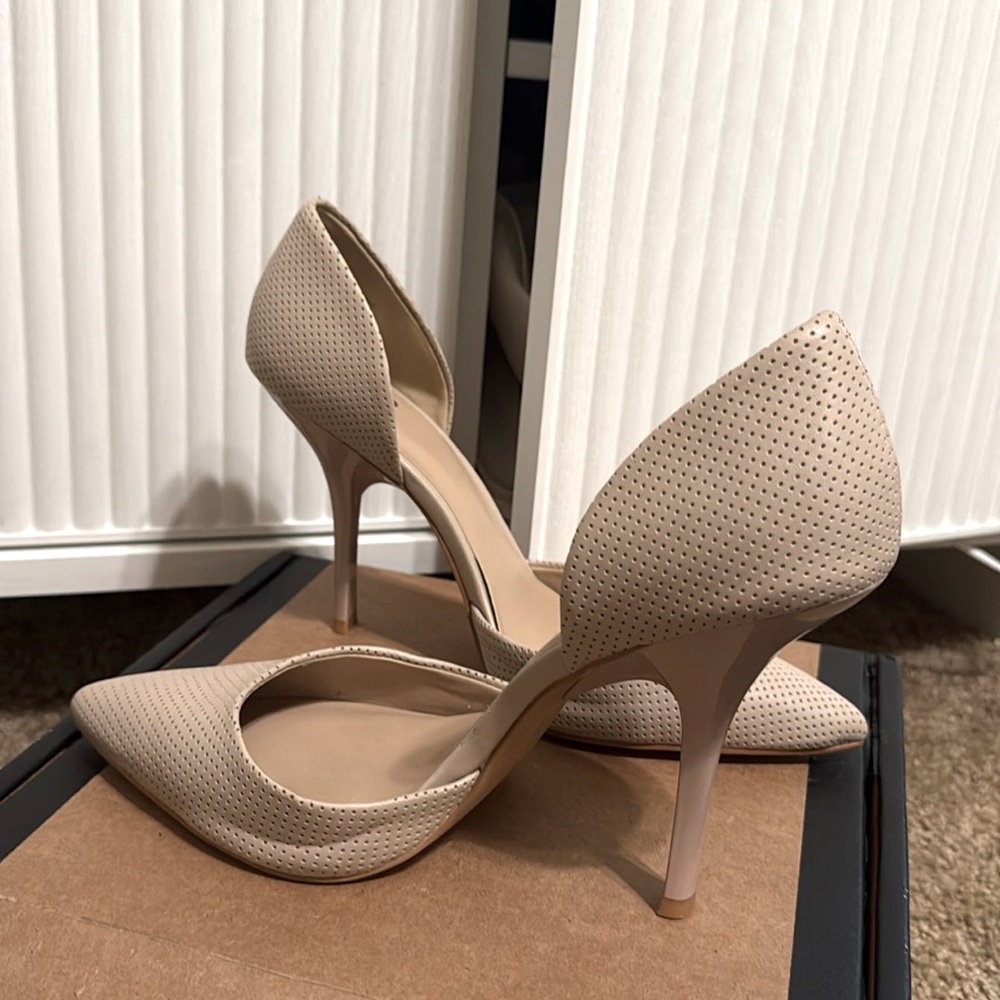 Nude Heel